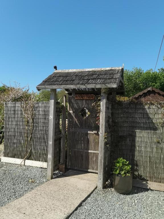 Llynclys The Garden Lodge מראה חיצוני תמונה